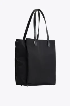 The Commuter Tote In Black