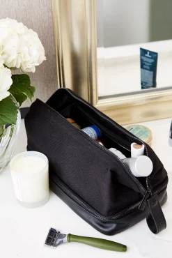 The Dopp Kit In Black