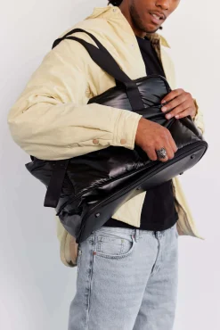 The Expandable Duffle In Black