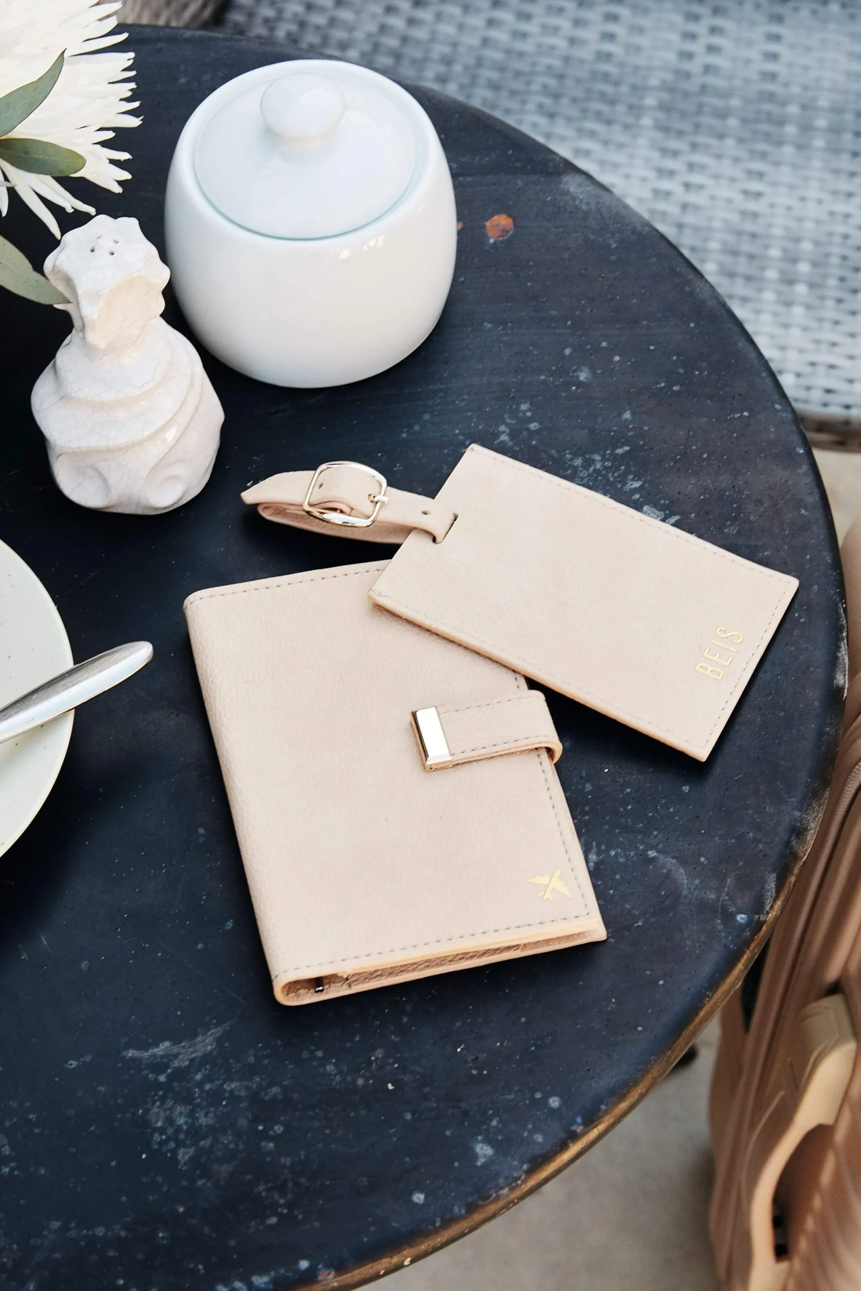 The Passport & Luggage Tag Set In Beige
