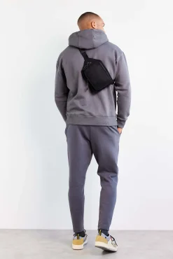 The Sport Sling In Black
